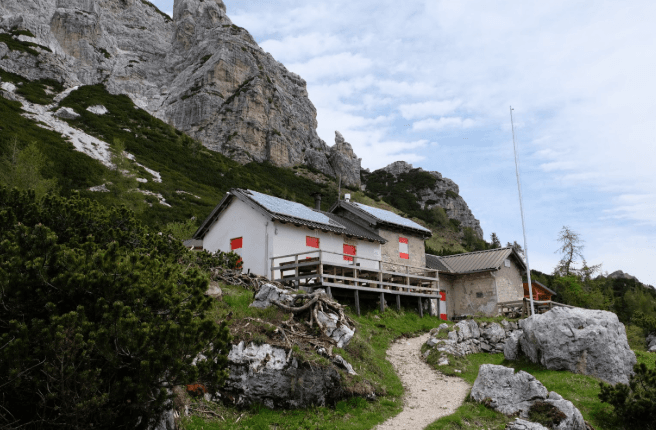 Rifugio Sommariva ved Pramperet image 1